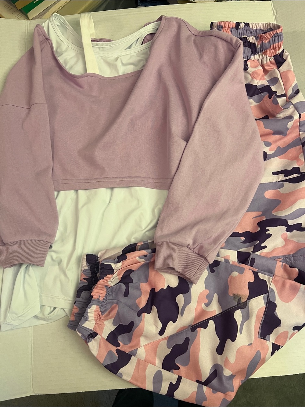 Kids Lilac 3 pc Dance Costume Set with Pink Camo Pants EUC